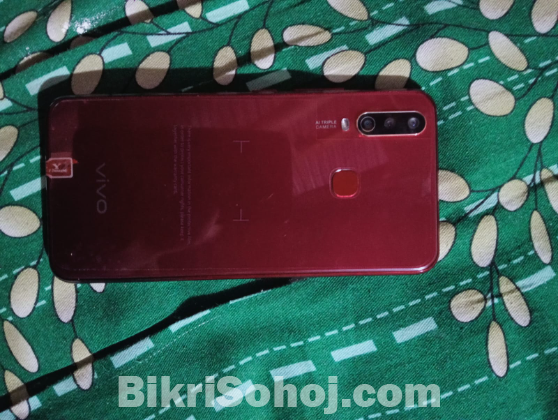 Vivo y17 8/256